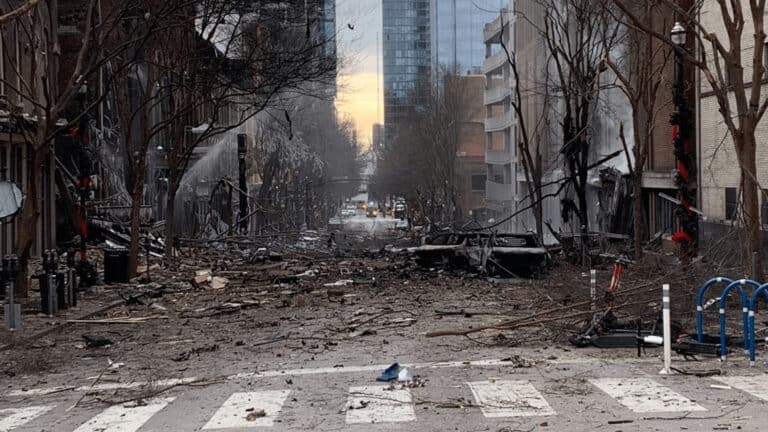 Anthony Warner identificado como atacante, muerto en explosión en Nashville