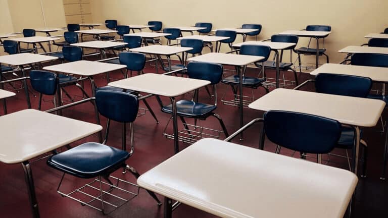 Estudiante herido de bala durante tiroteo escolar en Arkansas ha muerto at Memphis Noticias | 8 Estudiante herido de bala durante tiroteo escolar en Arkansas ha muerto