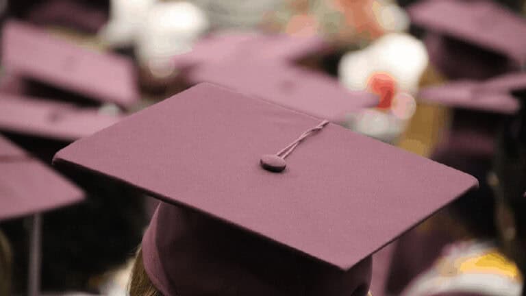 Shelby County Schools celebra a los mejores estudiantes del 2021