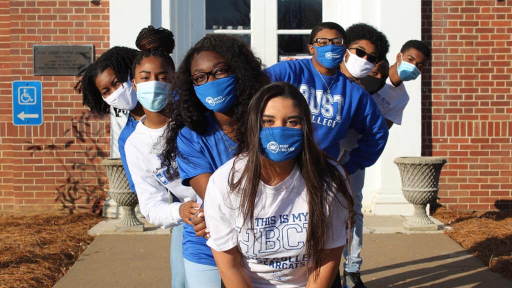 Rust College le da la bienvenida a estudiantes de todas partes | Comunidad by rodrigodominguez