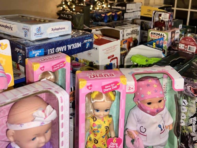 Días de Navidad de Memphis Noticias: Un esfuerzo comunitario para nuestros niños en 2021