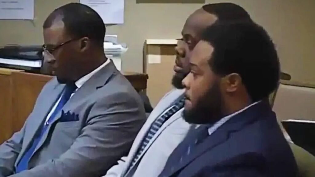 Comienza el juicio estatal contra exoficiales acusados de la muerte de Tyre Nichols | by rodrigodominguez