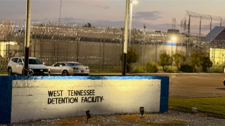 Mason, Tennessee y el negocio de la miseria humana