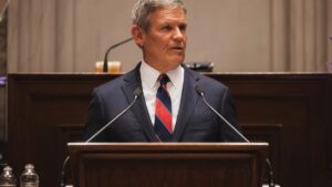 Gobernador, Bill Lee. Nashville, Tennessee