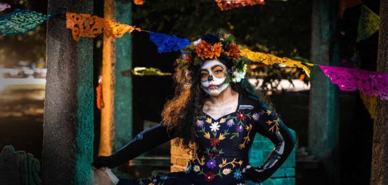 Desfile y festival del día de los muertos