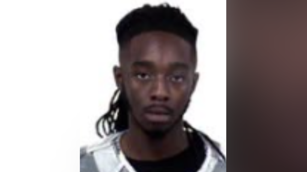 Arrestan a sospechoso por la muerte de Serenity y Victor Gonzalez | Charles Willie Lark IV Mugshot PCSO.png | Memphis Noticias Arrestan a sospechoso por la muerte de Serenity y Victor Gonzalez | Local by Memphis Noticias