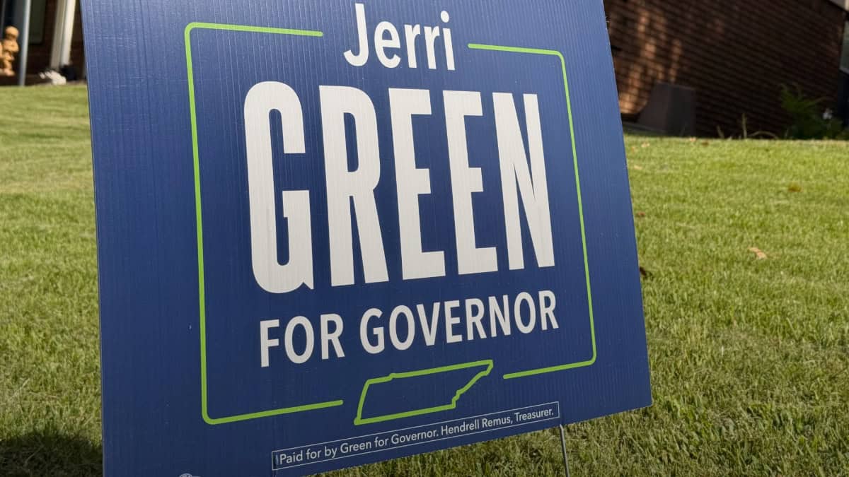 Cartel de Jerri Green para gobernadora en Memphis. — memphisnoticias.com