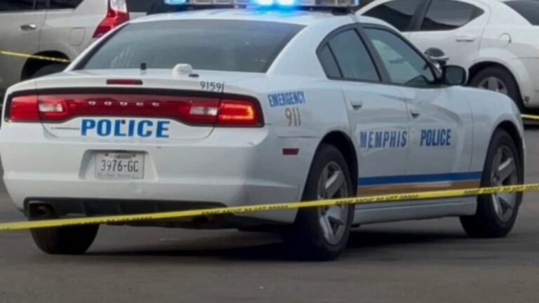 Tiroteo frente a comisaría de memphis deja a un hombre en estado crítico; mujer fue detenida