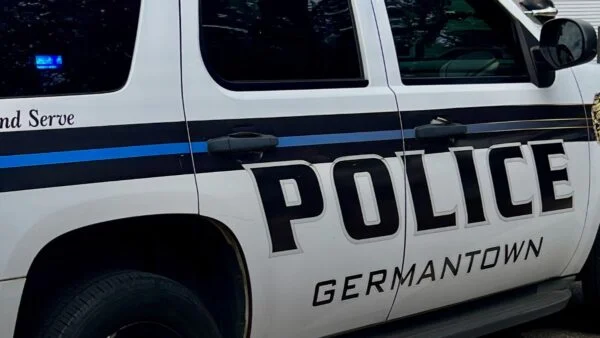 Trabajador de mantenimiento muere tras accidente en houston levee park, en germantown