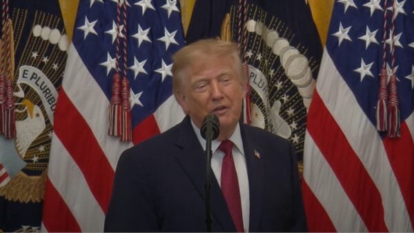 Trump celebra la herencia hispana en la casa blanca y pide el voto latino rumbo a las elecciones