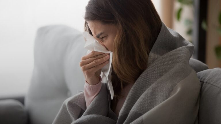 Médicos de memphis alertan sobre complicaciones de la gripe y llaman a vacunarse a tiemp