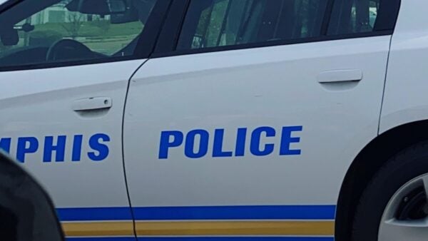 Mujer muere tras accidente en la i-40 este, cerca de sycamore view