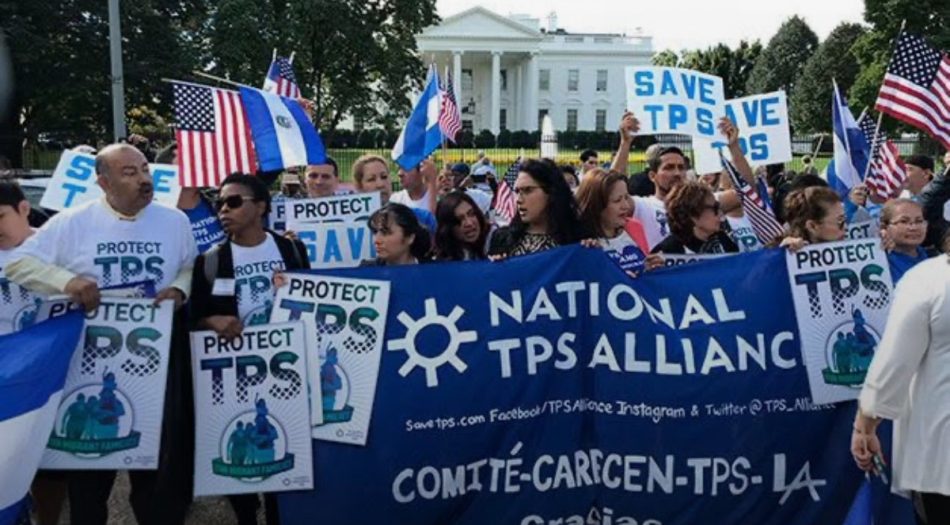 Migrantes salvadoreños enfrentan incertidumbre ante posible fin del TPS-2