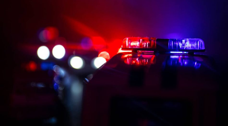 Policía en la escena