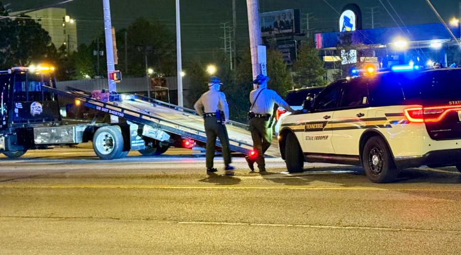 State Troopers supvervisan escena del crimen en Memphis Tennessee tras tiroteo