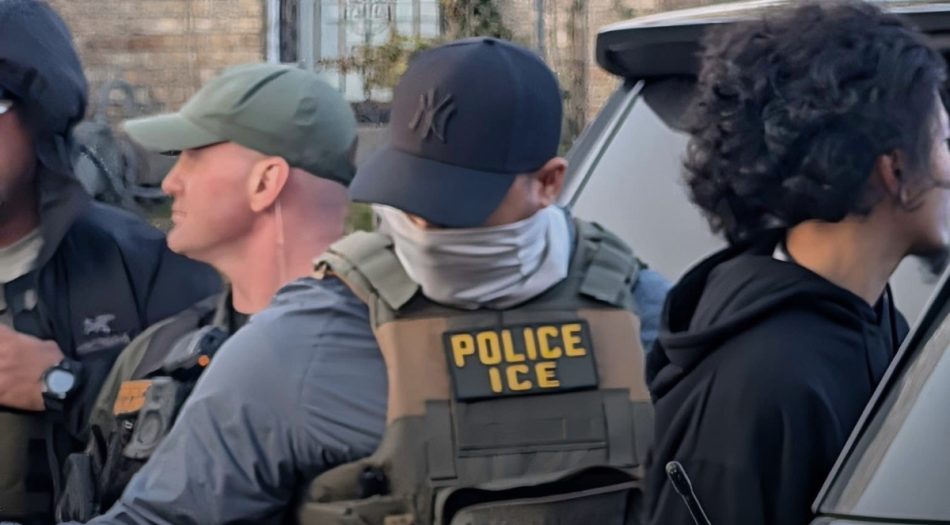 agentes de inmigración en redada en Memphis 2026
